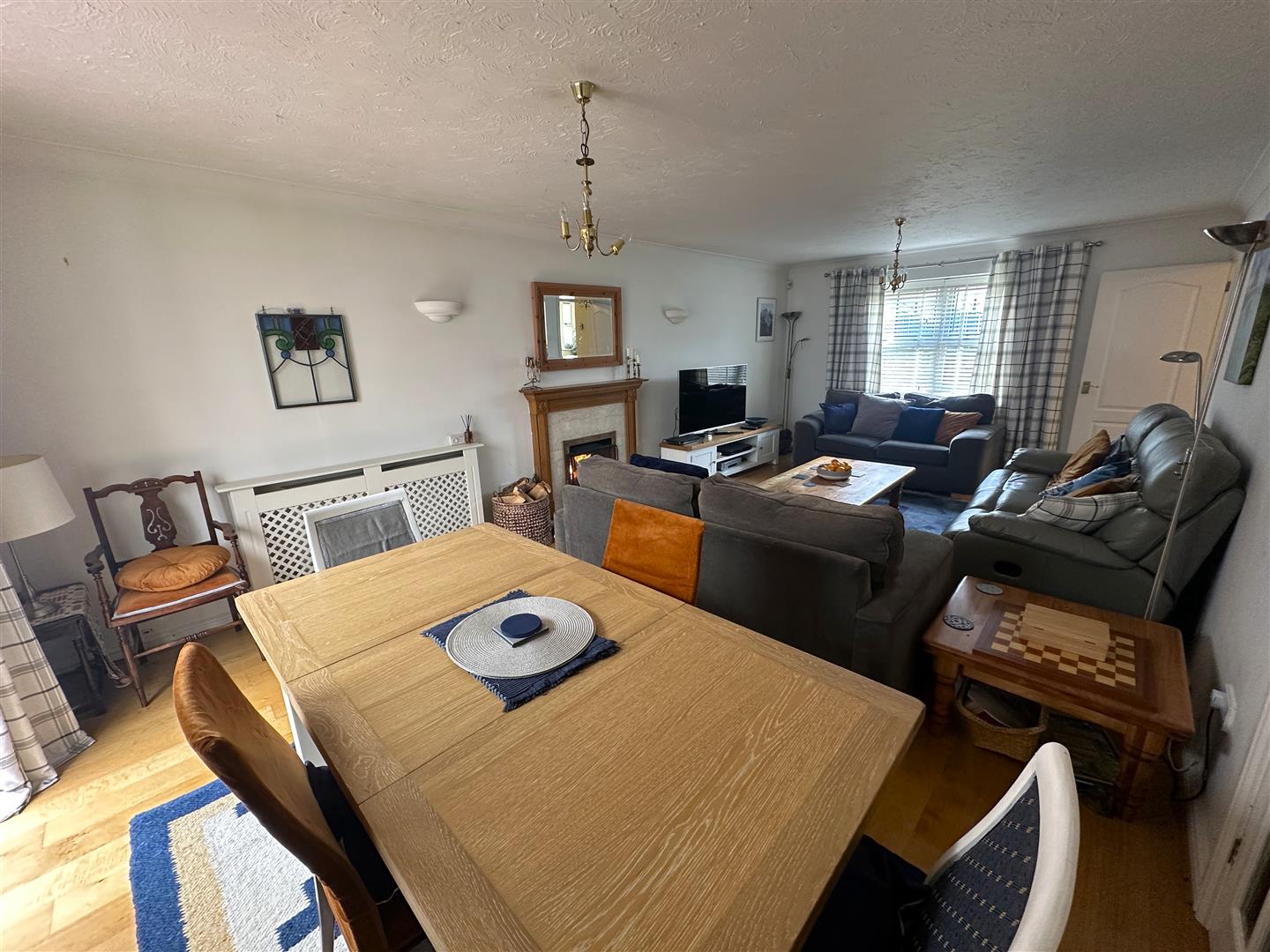 Willowbank, Chippenham